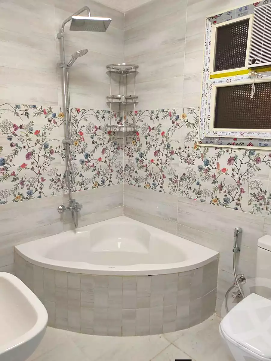 https://aqarmap.com.eg/en/listing/7226591-for-sale-cairo-ain-shams-el-naam