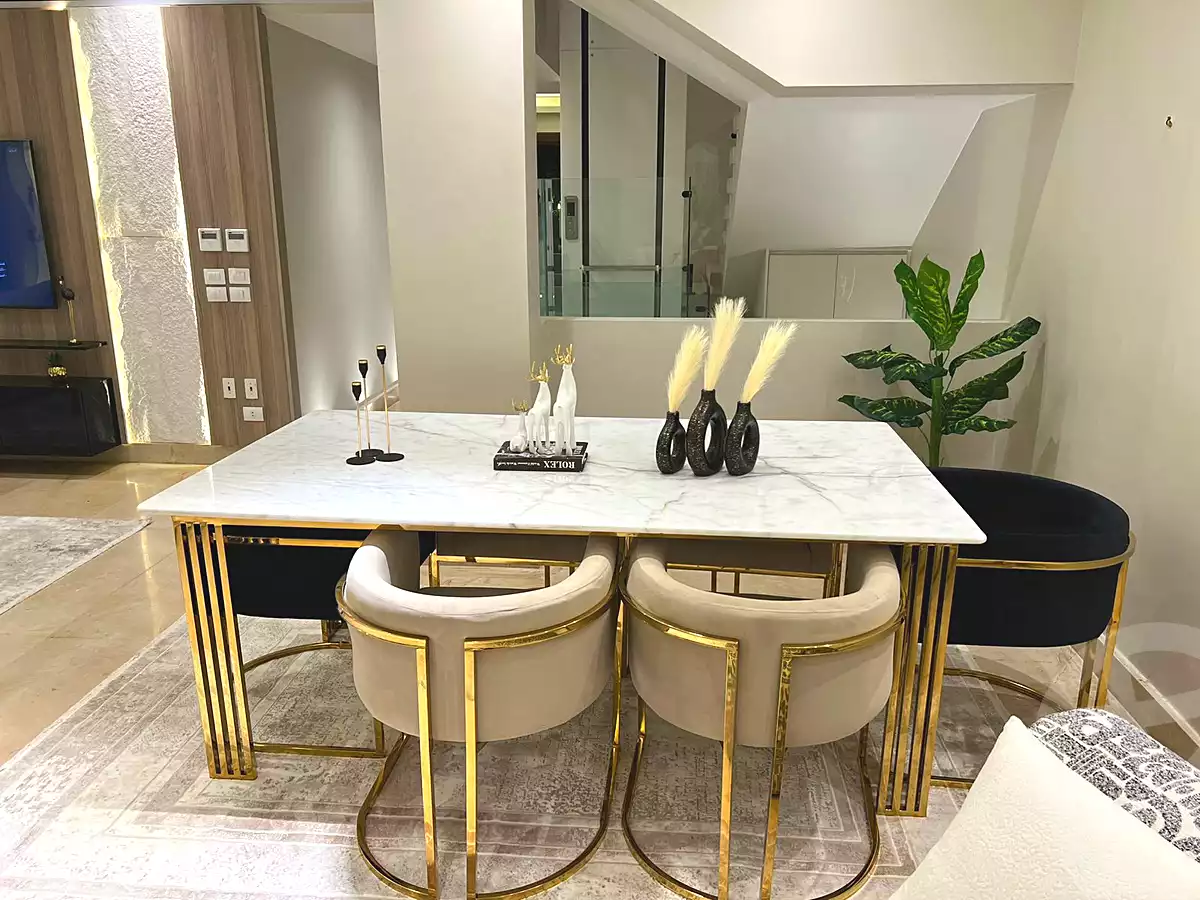 https://aqarmap.com.eg/en/listing/7226632-for-rent-cairo-new-cairo-compounds-hyde-park