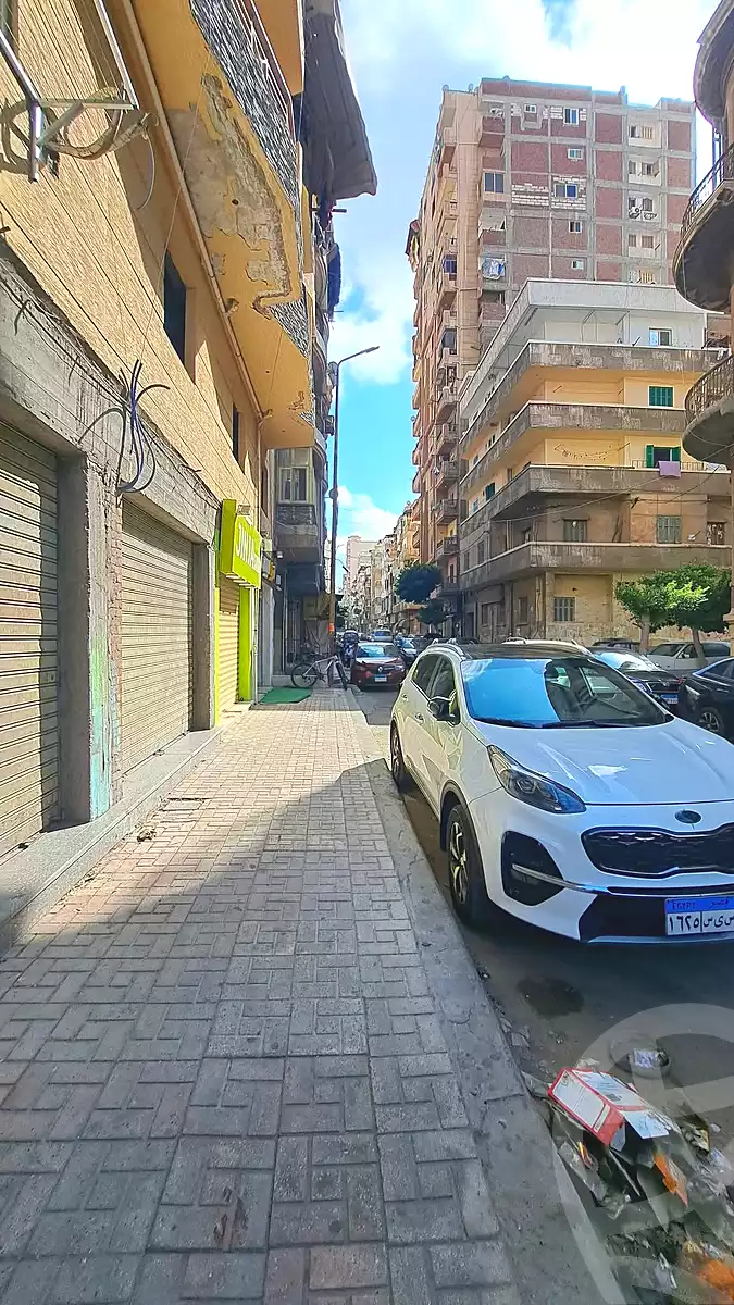 https://aqarmap.com.eg/en/listing/7226814-for-rent-alexandria-moharram-bey-grin-st