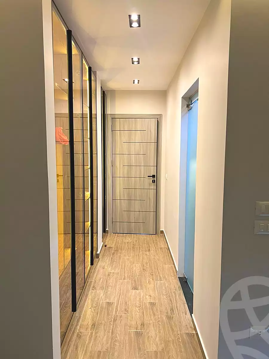 https://aqarmap.com.eg/en/listing/7227128-for-rent-cairo-new-cairo-compounds-hyde-park-centre-ville-hyde-park