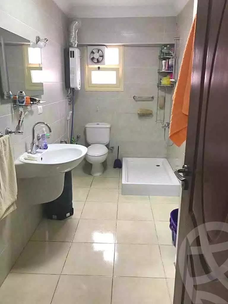 https://aqarmap.com.eg/ar/listing/7227176-for-sale-cairo-helwan-mohamed-sayed-ahmed-st