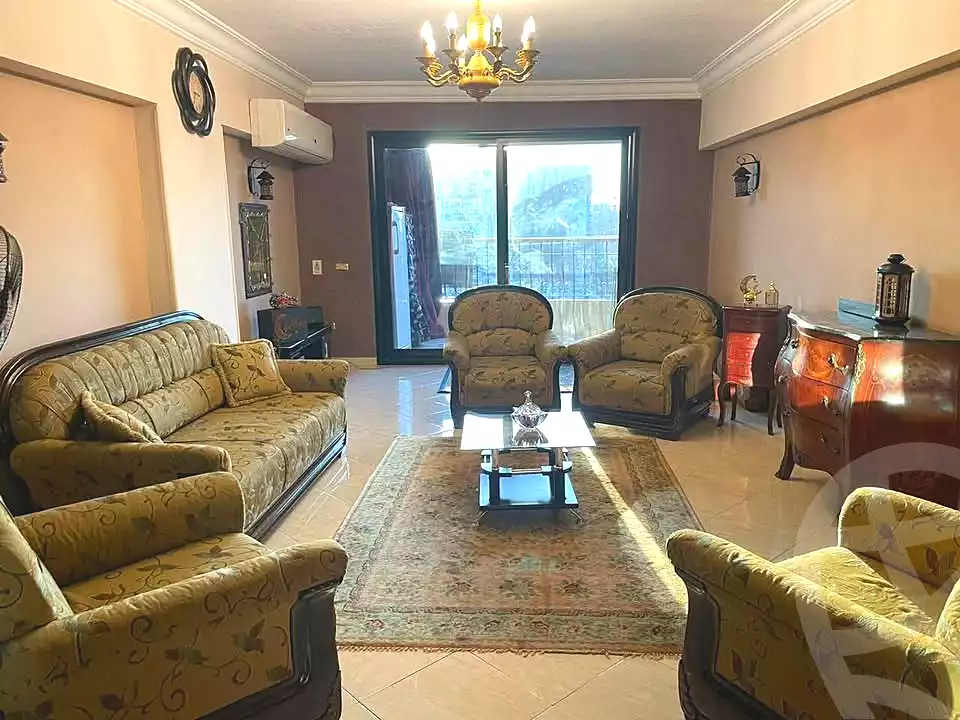 https://aqarmap.com.eg/en/listing/7227343-for-sale-cairo-helwan-helwan-el-sharkeya-heidar-st