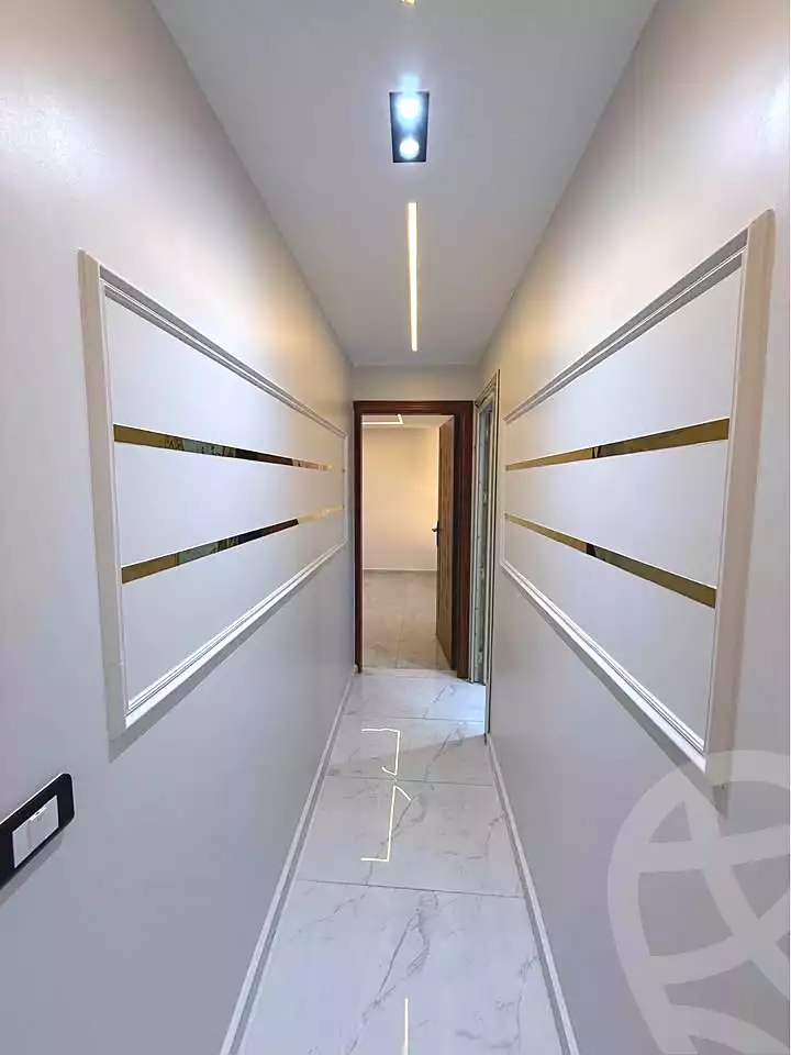 https://aqarmap.com.eg/ar/listing/7227371-for-sale-alexandria-sydy-bshr-tryq-ljysh