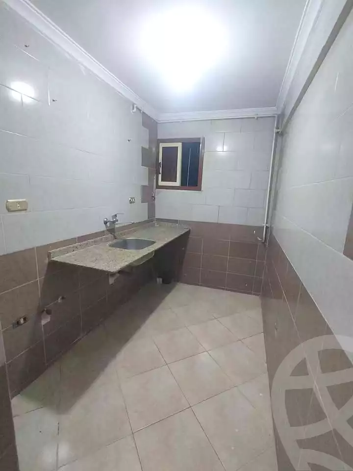 https://aqarmap.com.eg/en/listing/7227396-for-sale-alexandria-lsywf-el-falki