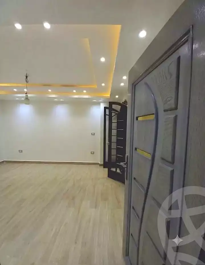 https://aqarmap.com.eg/en/listing/7227604-for-sale-alexandria-al-agamy-lbytsh-mohamed-el-fardi-st