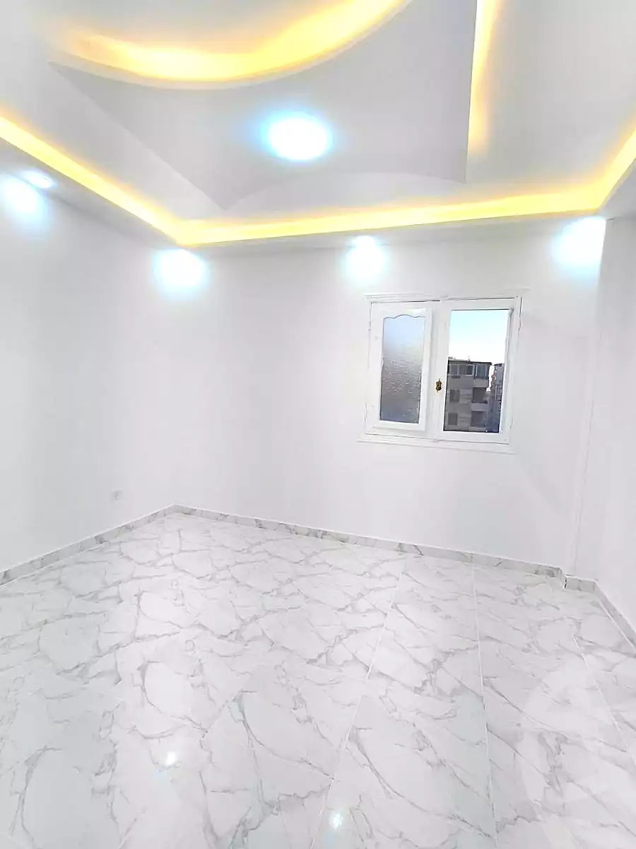 https://aqarmap.com.eg/ar/listing/7227848-for-sale-alexandria-al-agamy-shataa-el-nakheel