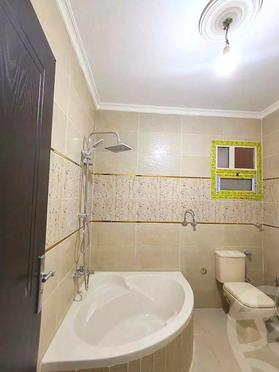 https://aqarmap.com.eg/ar/listing/7228032-for-sale-cairo-helwan-helwan-el-sharkeya-latif-basha-st