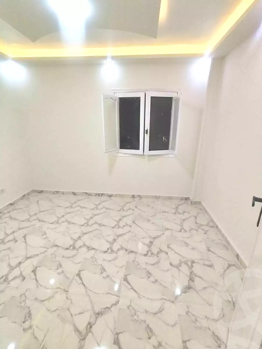 https://aqarmap.com.eg/en/listing/7228091-for-sale-alexandria-al-agamy-shataa-el-nakheel
