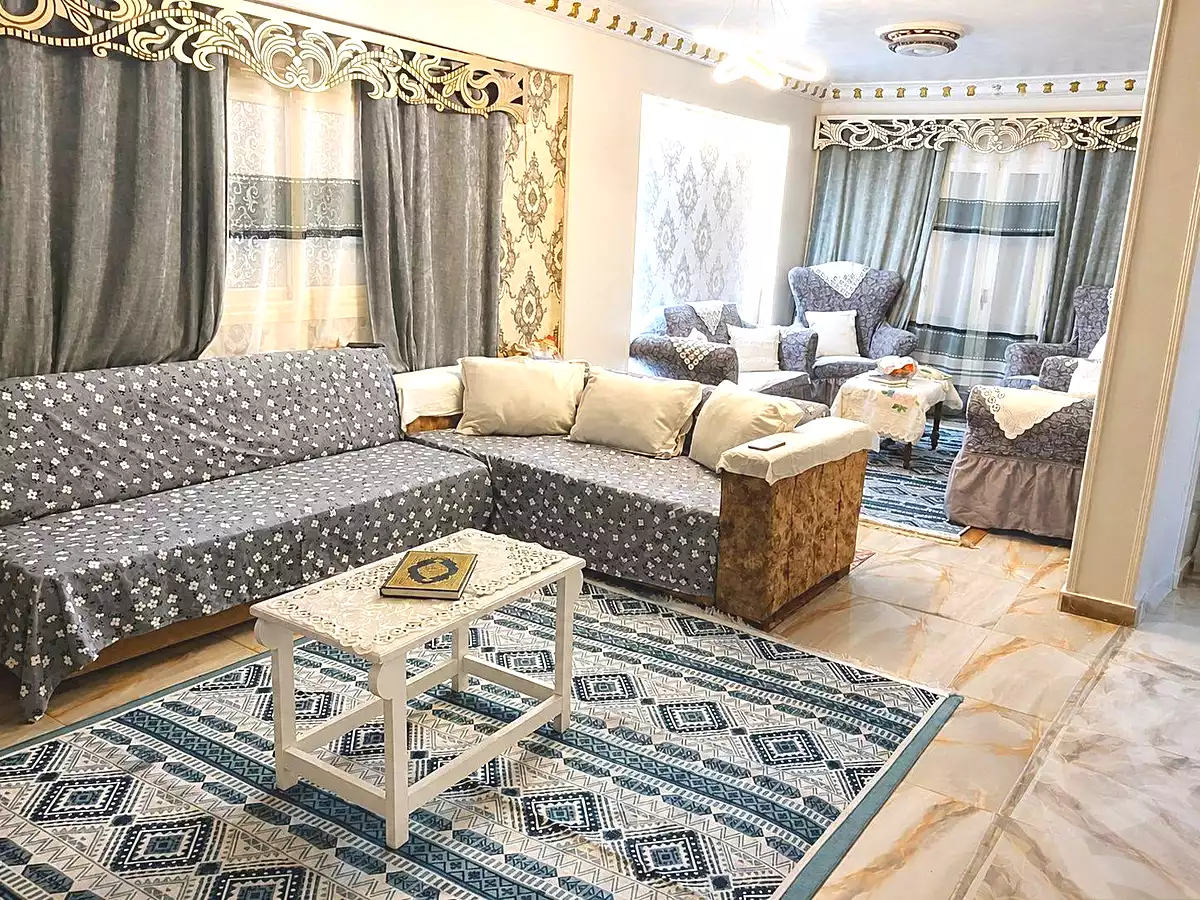 https://aqarmap.com.eg/ar/listing/7228175-for-sale-alexandria-moharram-bey