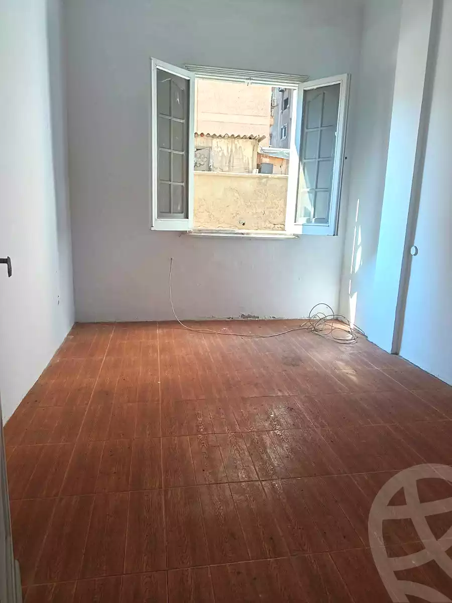 https://aqarmap.com.eg/ar/listing/7228506-for-sale-alexandria-camp-cesar