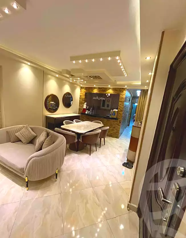 https://aqarmap.com.eg/ar/listing/7228560-for-sale-cairo-ain-shams-jsr-lswys