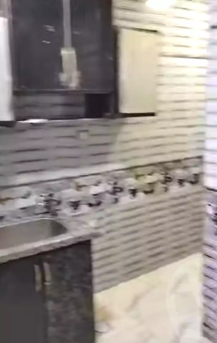 https://aqarmap.com.eg/ar/listing/7228719-for-rent-alexandria-new-miami-eskot