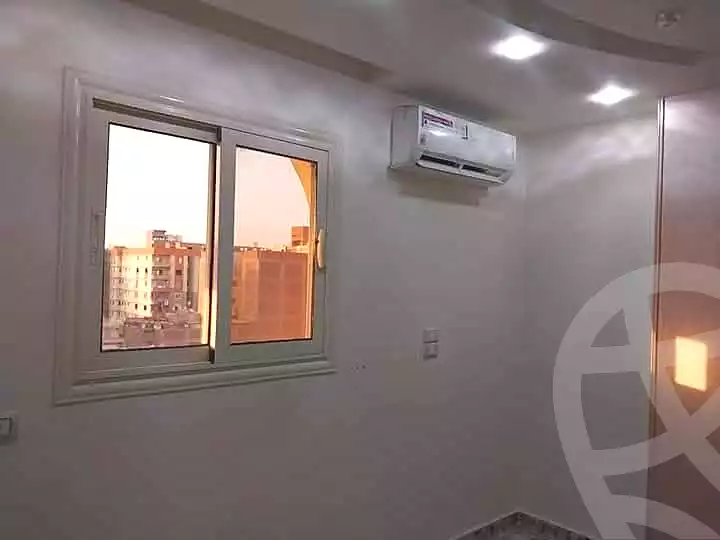 https://aqarmap.com.eg/en/listing/7228747-for-sale-cairo-helwan-helwan-el-sharkeya-ryad-pasha-st