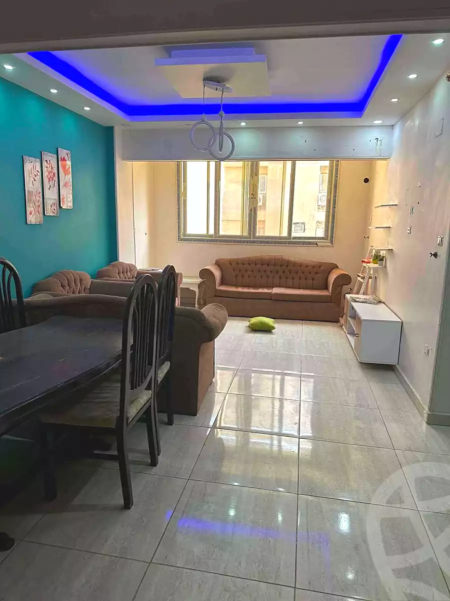 https://aqarmap.com.eg/ar/listing/7228777-for-sale-cairo-helwan-mnshy-yn-hlwn-rael-st