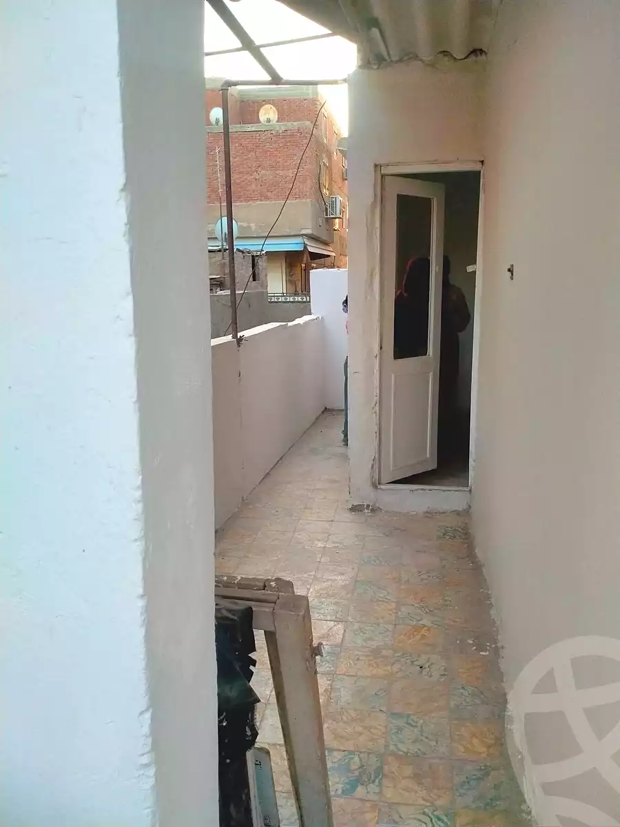 https://aqarmap.com.eg/ar/listing/7228799-for-sale-cairo-helwan-el-shareaa-el-sharby-st
