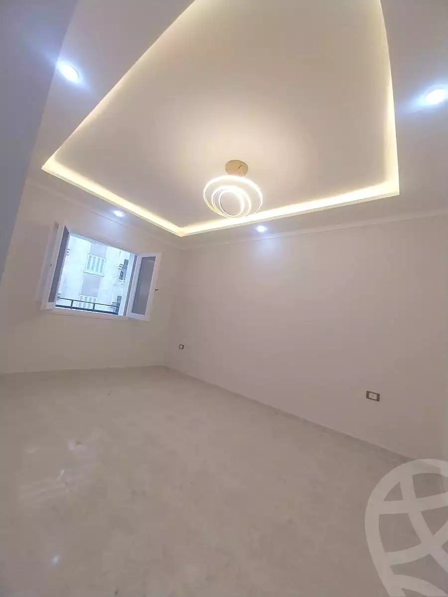 https://aqarmap.com.eg/ar/listing/7228812-for-sale-alexandria-al-agamy-shataa-el-nakheel