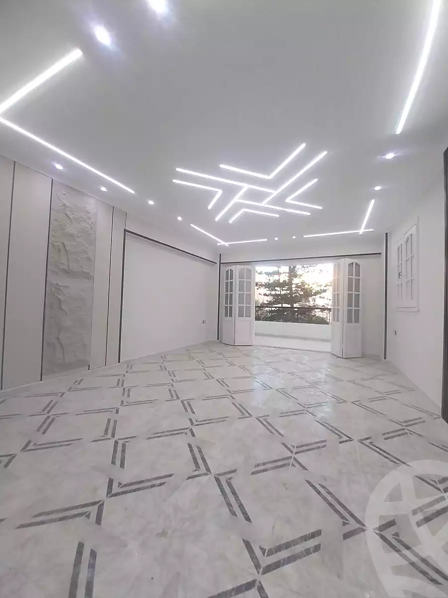 https://aqarmap.com.eg/ar/listing/7228812-for-sale-alexandria-al-agamy-shataa-el-nakheel