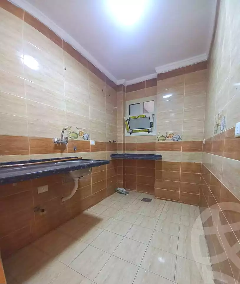 https://aqarmap.com.eg/ar/listing/7228873-for-sale-alexandria-el-asafra-shr-45