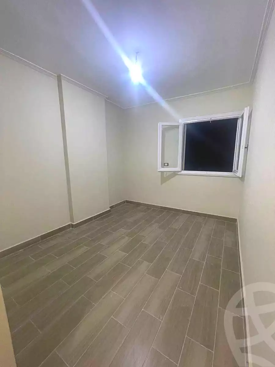 https://aqarmap.com.eg/ar/listing/7229096-for-sale-alexandria-miami-mahmoud-el-isawy-st