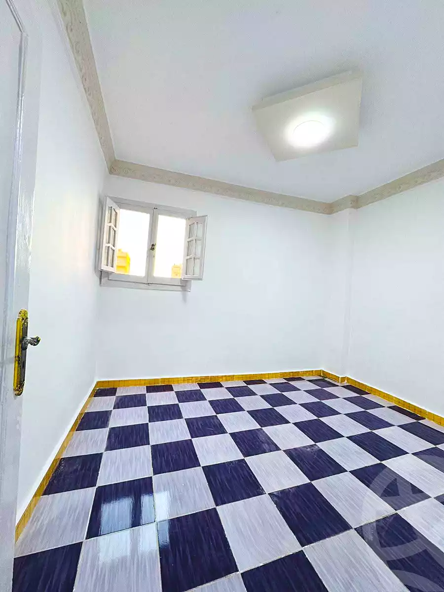 https://aqarmap.com.eg/ar/listing/7229200-for-sale-alexandria-al-agamy-shataa-el-nakheel