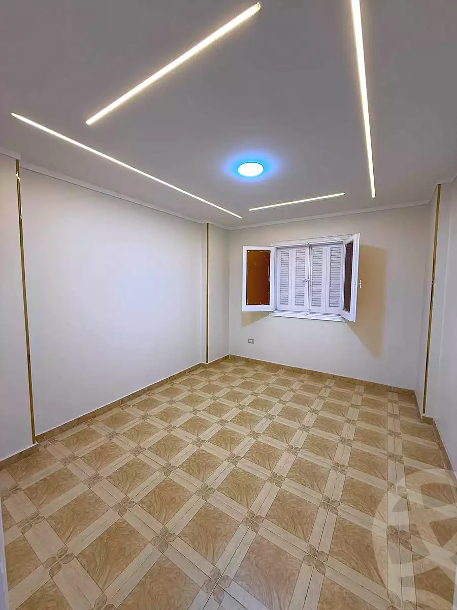 https://aqarmap.com.eg/ar/listing/7229295-for-sale-alexandria-sydy-bshr-sydy-bshr-bhry-shr-mhmwd-l-yswy