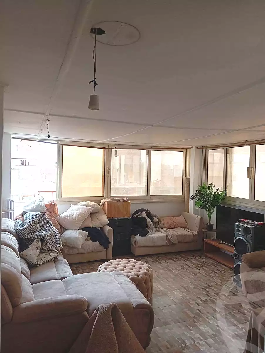 https://aqarmap.com.eg/ar/listing/7229356-for-sale-cairo-helwan-hadayek-helwan-el-khashab-canal