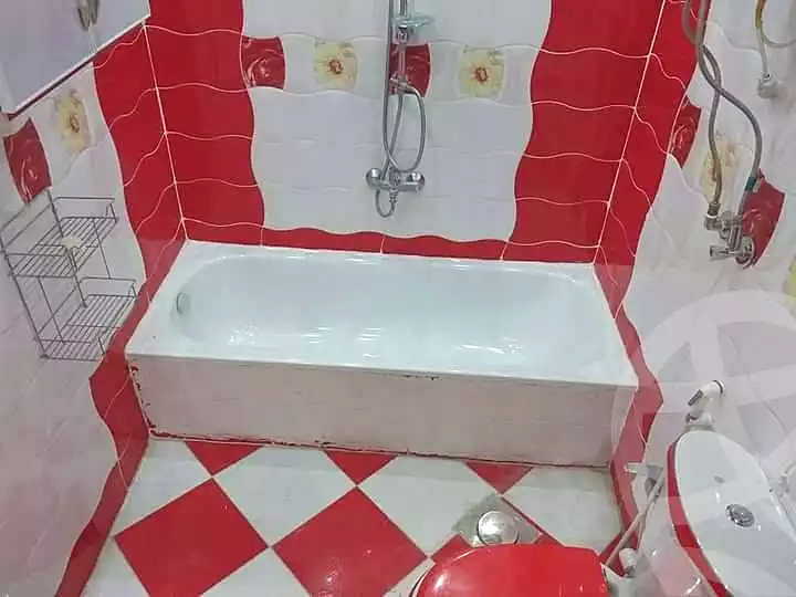 https://aqarmap.com.eg/ar/listing/7229501-for-sale-cairo-helwan-helwan-el-sharkeya-ryad-pasha-st