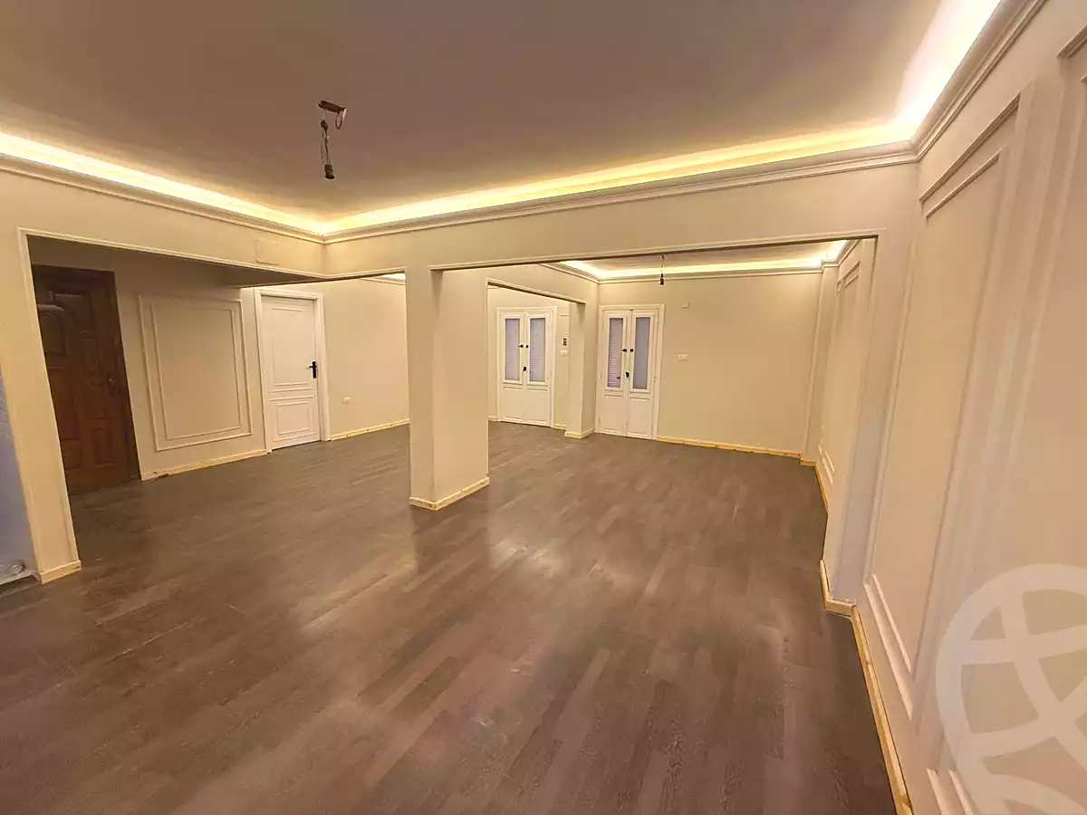 https://aqarmap.com.eg/en/listing/7229542-for-sale-cairo-helwan-azam-mosque-st