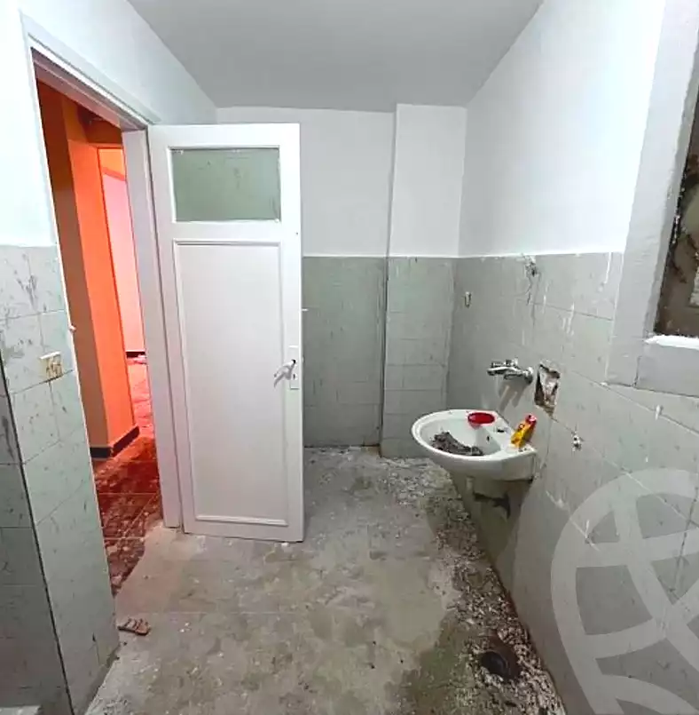 https://aqarmap.com.eg/en/listing/7229816-for-sale-alexandria-al-agamy-lbytsh-el-tayar-st