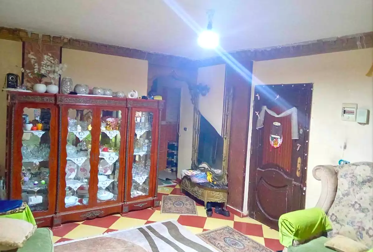 https://aqarmap.com.eg/ar/listing/7229883-for-sale-alexandria-al-agamy-bw-ywsf