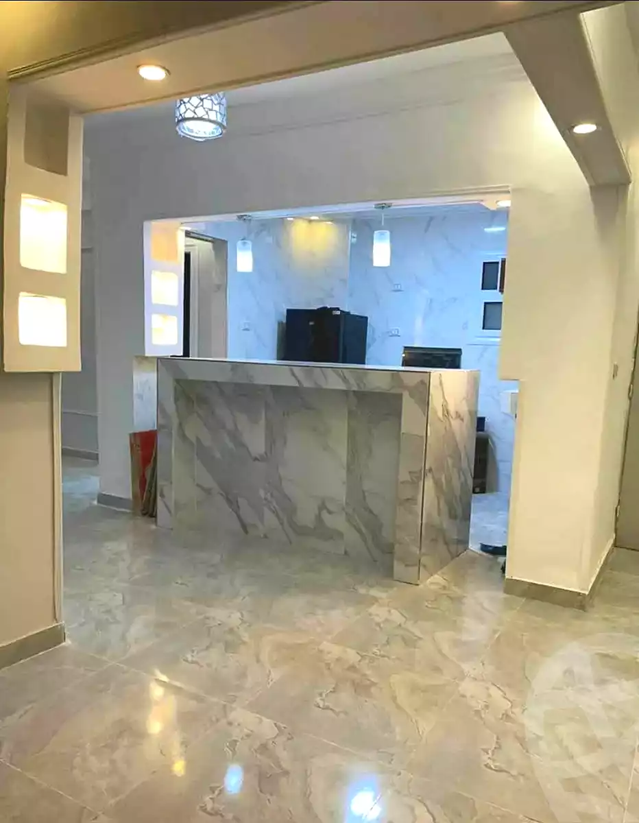 https://aqarmap.com.eg/ar/listing/7229906-for-sale-alexandria-al-agamy-el-hanouvel