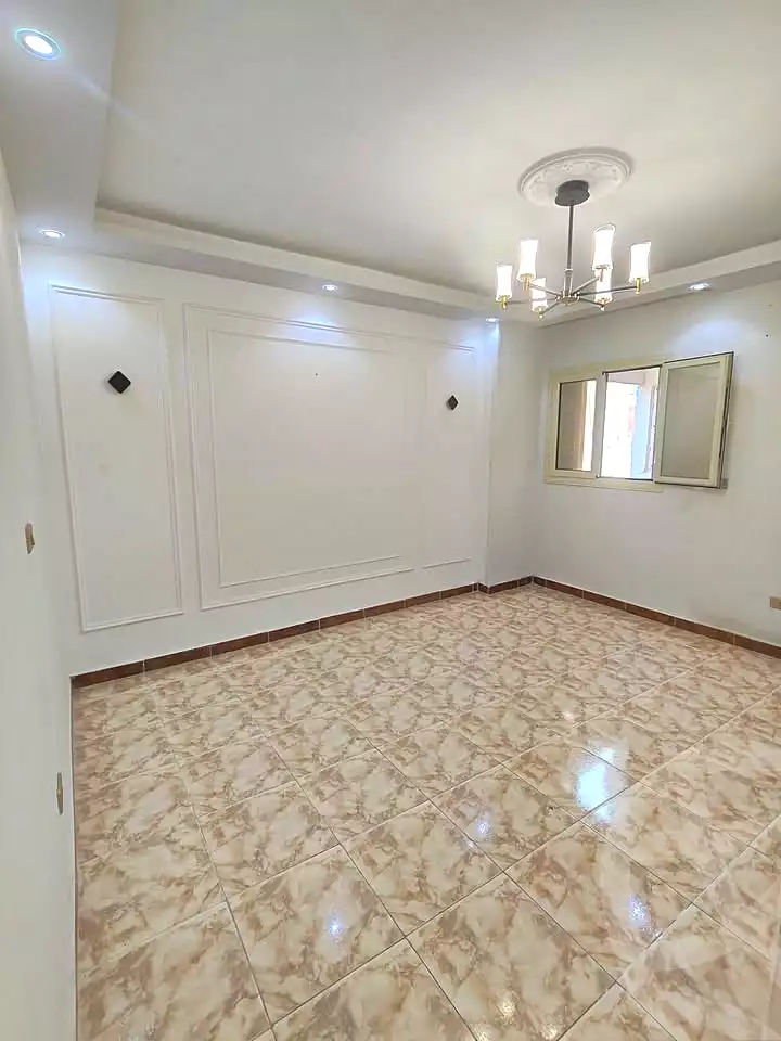 https://aqarmap.com.eg/ar/listing/7230364-for-sale-alexandria-miami-el-sebaey-st