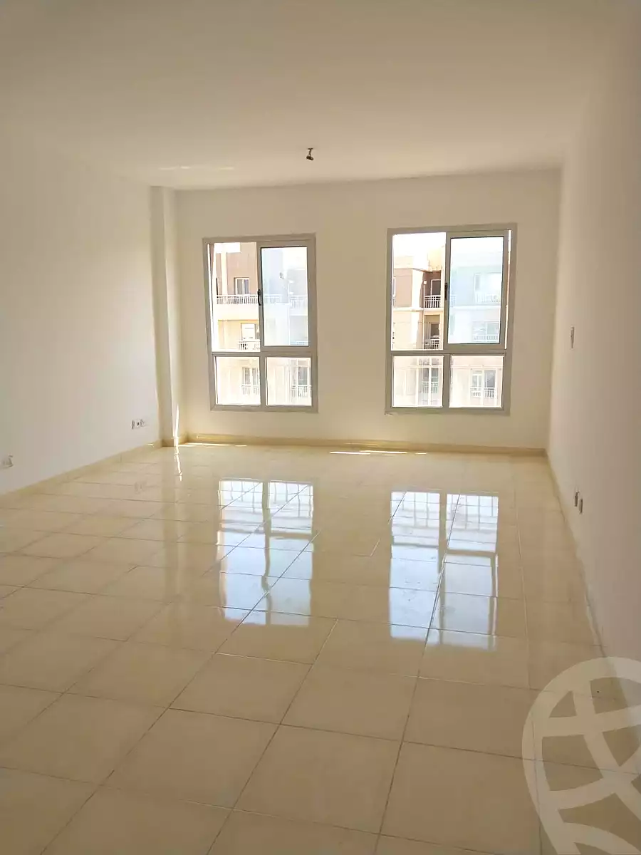 https://aqarmap.com.eg/ar/listing/7230369-for-sale-cairo-new-cairo-madinaty-eleventh-zone-buildings-group-114