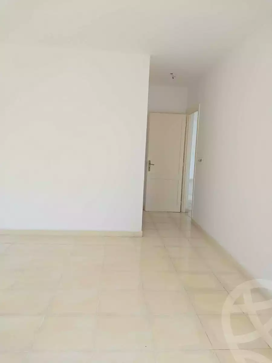 https://aqarmap.com.eg/ar/listing/7230369-for-sale-cairo-new-cairo-madinaty-eleventh-zone-buildings-group-114