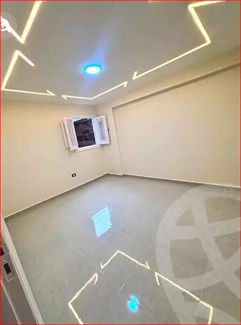 https://aqarmap.com.eg/ar/listing/7230610-for-sale-alexandria-sydy-bshr-sydy-bshr-bhry-amr-el-nogomy-st
