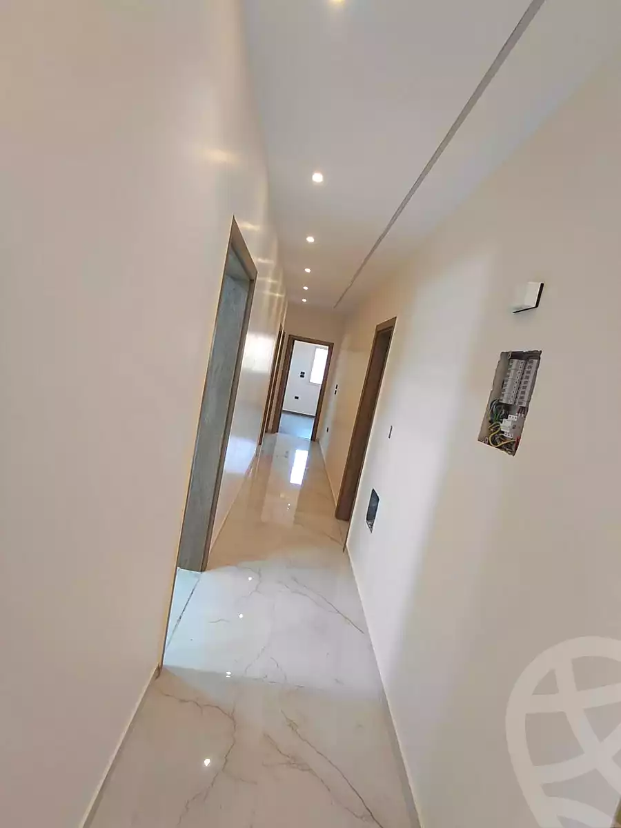 https://aqarmap.com.eg/ar/listing/7231223-for-sale-cairo-el-sheikh-zayed-city-el-hay-eltaseaa-area-1-el-bostan-st