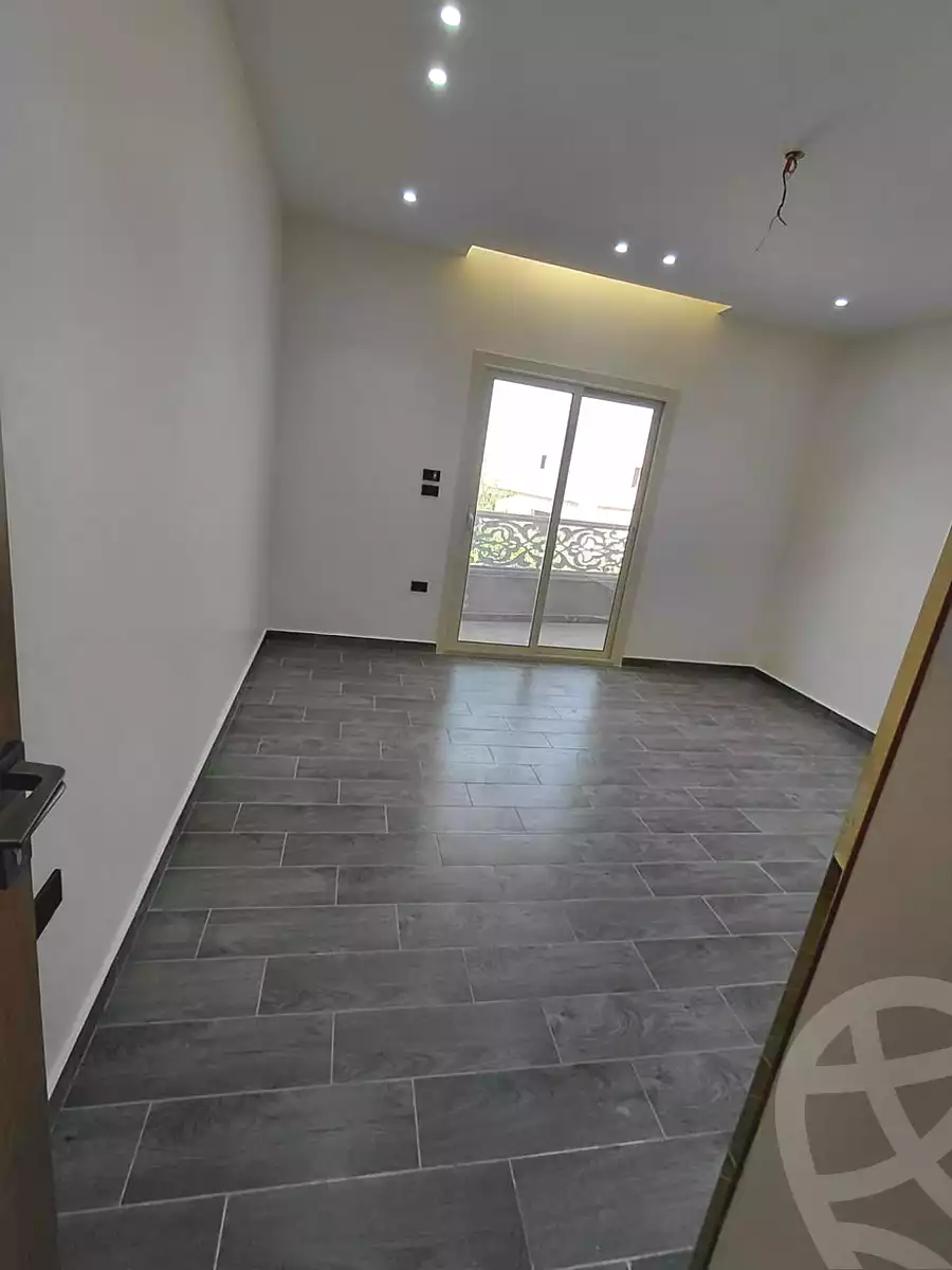 https://aqarmap.com.eg/ar/listing/7231223-for-sale-cairo-el-sheikh-zayed-city-el-hay-eltaseaa-area-1-el-bostan-st