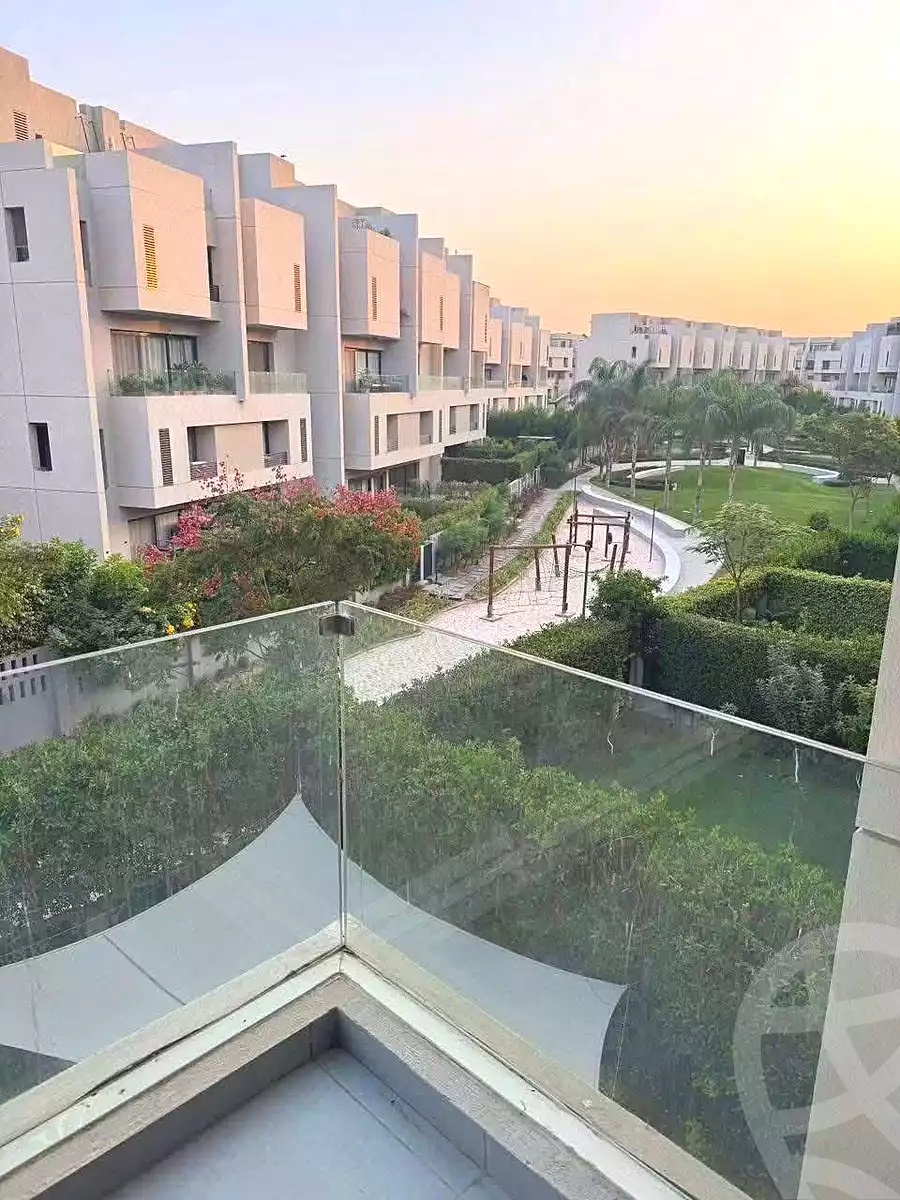 https://aqarmap.com.eg/ar/listing/7231203-for-sale-cairo-el-shorouk-compounds-al-burouj-compound-imkan