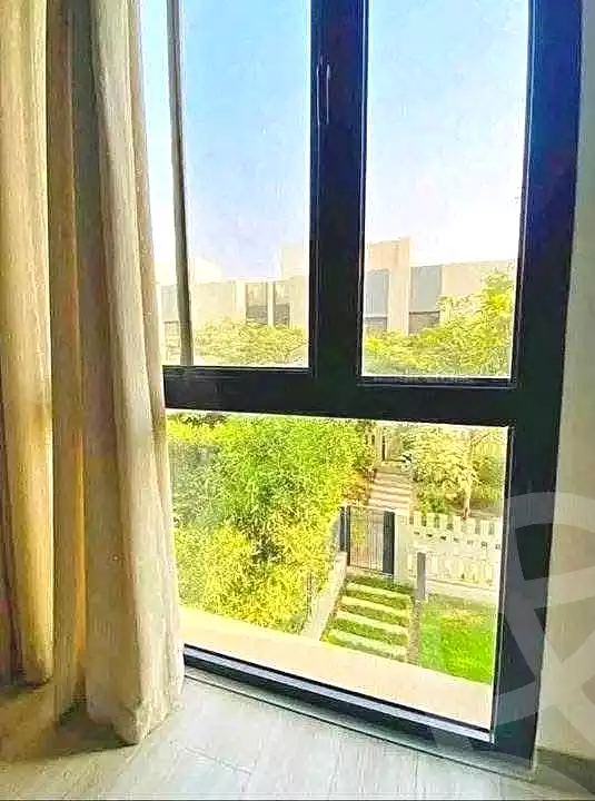 https://aqarmap.com.eg/en/listing/7231160-for-sale-cairo-el-shorouk-compounds-al-burouj-compound-imkan