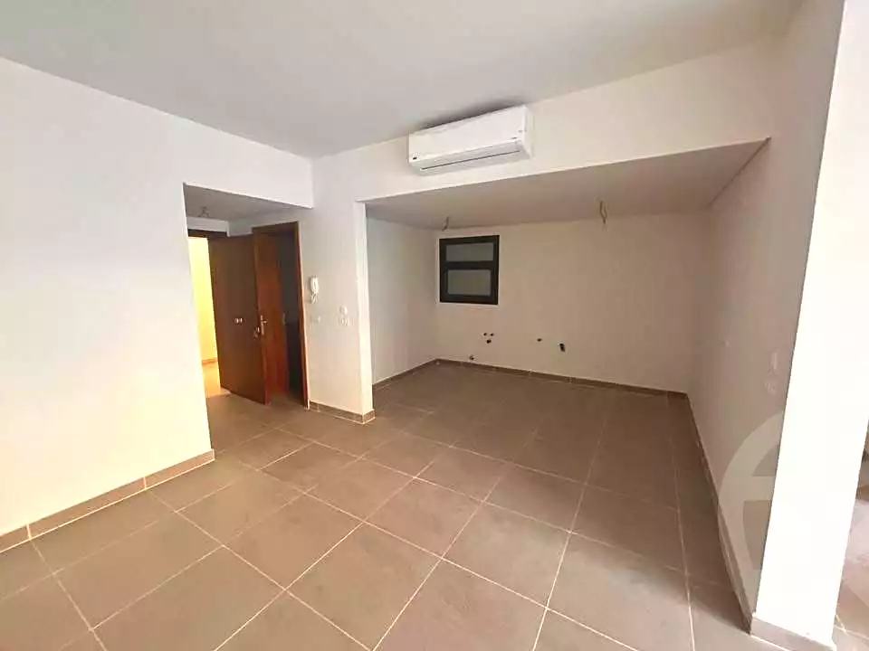 https://aqarmap.com.eg/ar/listing/7231351-for-sale-cairo-el-shorouk-compounds-al-burouj-compound-imkan