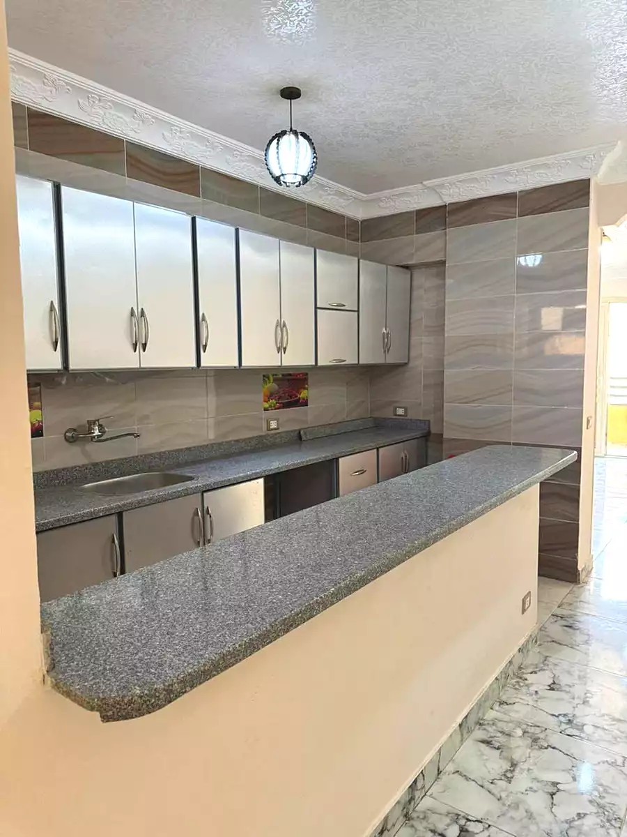 https://aqarmap.com.eg/ar/listing/7231797-for-sale-cairo-6th-of-october-el-ahyaa-neighborhood-3rd-al-hay-al-thalith-st