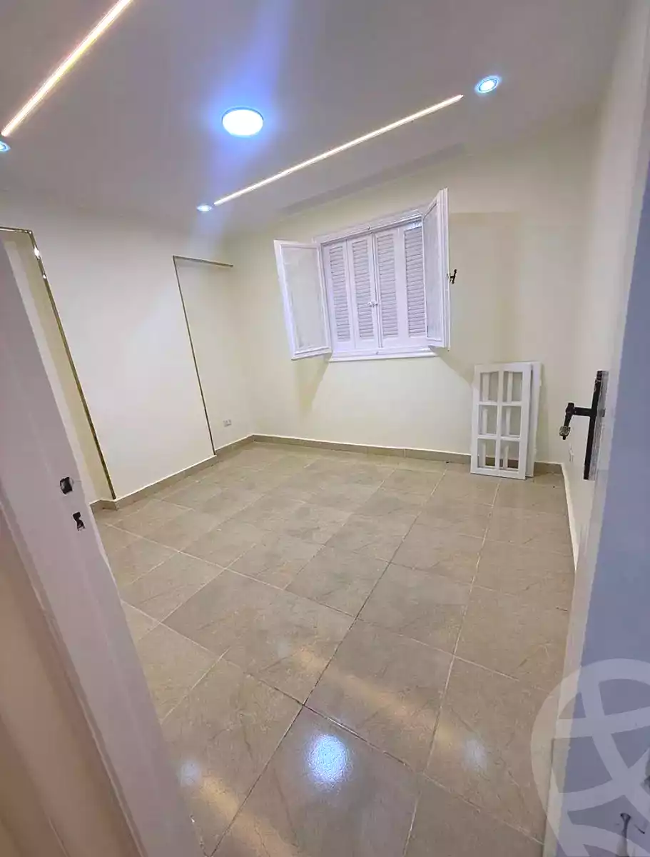 https://aqarmap.com.eg/en/listing/7232592-for-sale-alexandria-sydy-bshr-sydy-bshr-bhry
