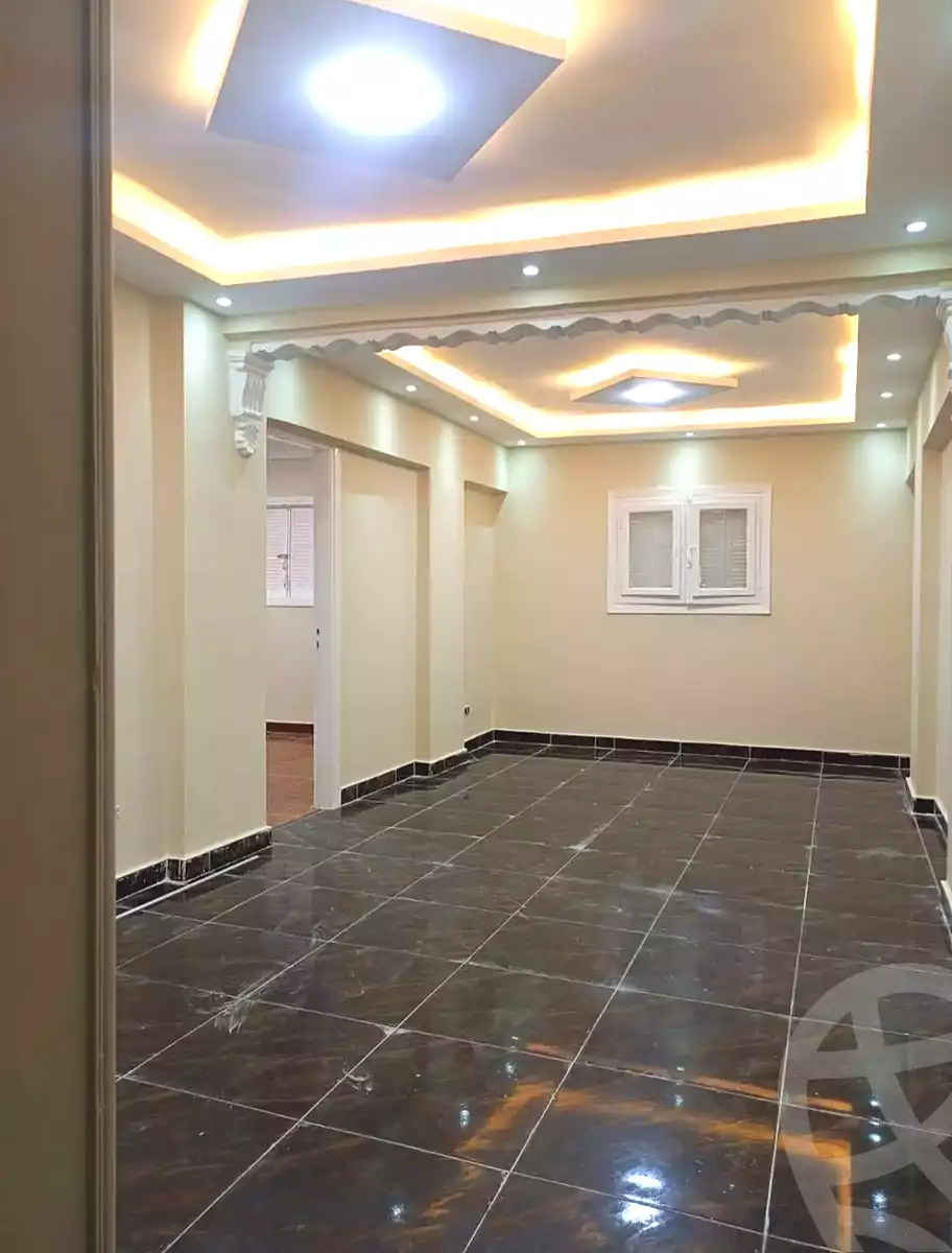 https://aqarmap.com.eg/ar/listing/7233014-for-sale-alexandria-al-agamy-el-hanouvel-el-kholafaa-el-rashdeen-st