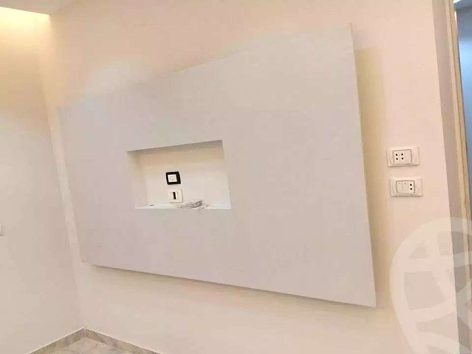 https://aqarmap.com.eg/en/listing/7233022-for-sale-alexandria-al-agamy-lbytsh-bianchiii