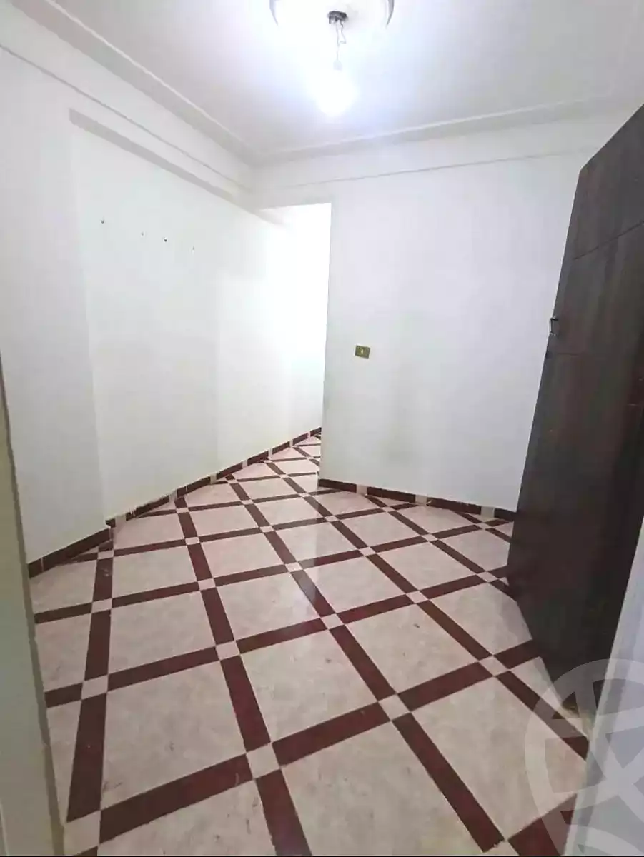 https://aqarmap.com.eg/ar/listing/7233074-for-sale-alexandria-lsywf-el-falki
