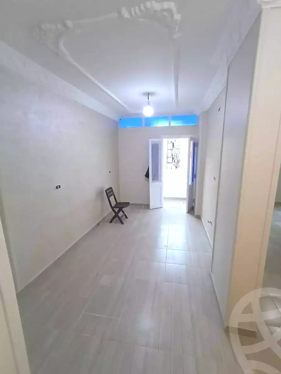 https://aqarmap.com.eg/en/listing/7233079-for-sale-alexandria-al-agamy-el-hanouvel-yathreb-st