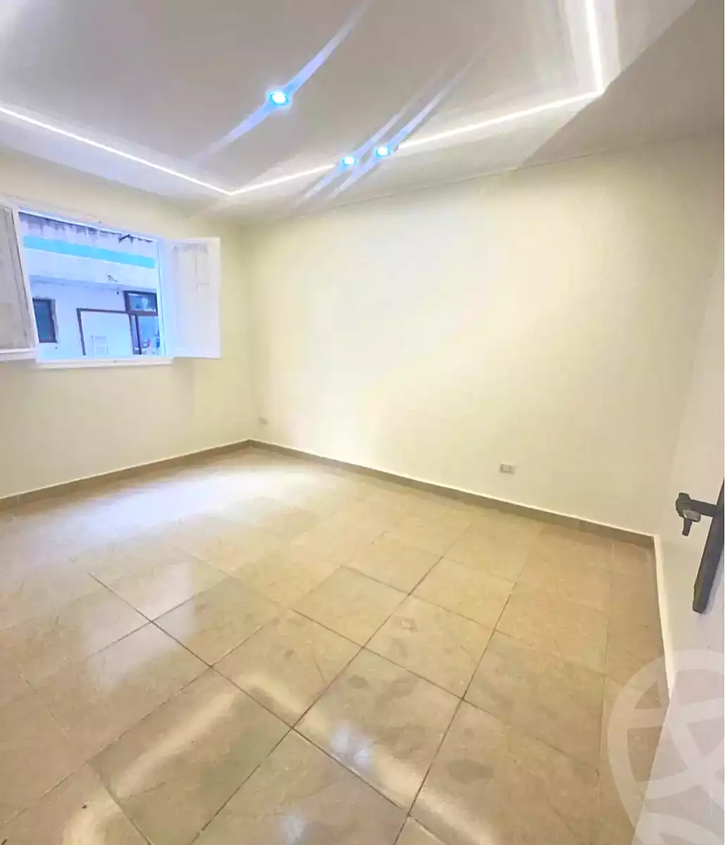 https://aqarmap.com.eg/ar/listing/7233089-for-sale-alexandria-sydy-bshr-sydy-bshr-bhry