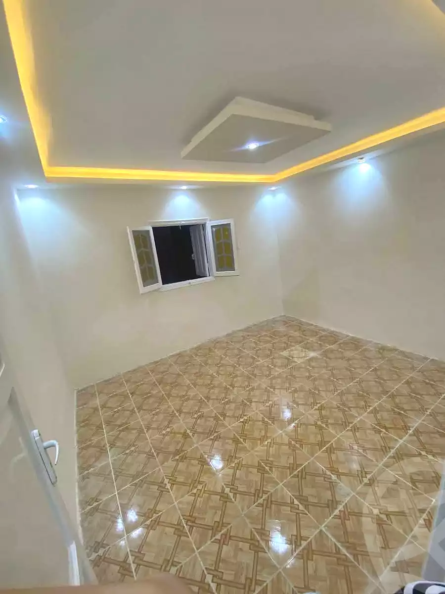 https://aqarmap.com.eg/ar/listing/7233101-for-sale-alexandria-al-agamy-lbytsh-el-saleheen-mosque-st