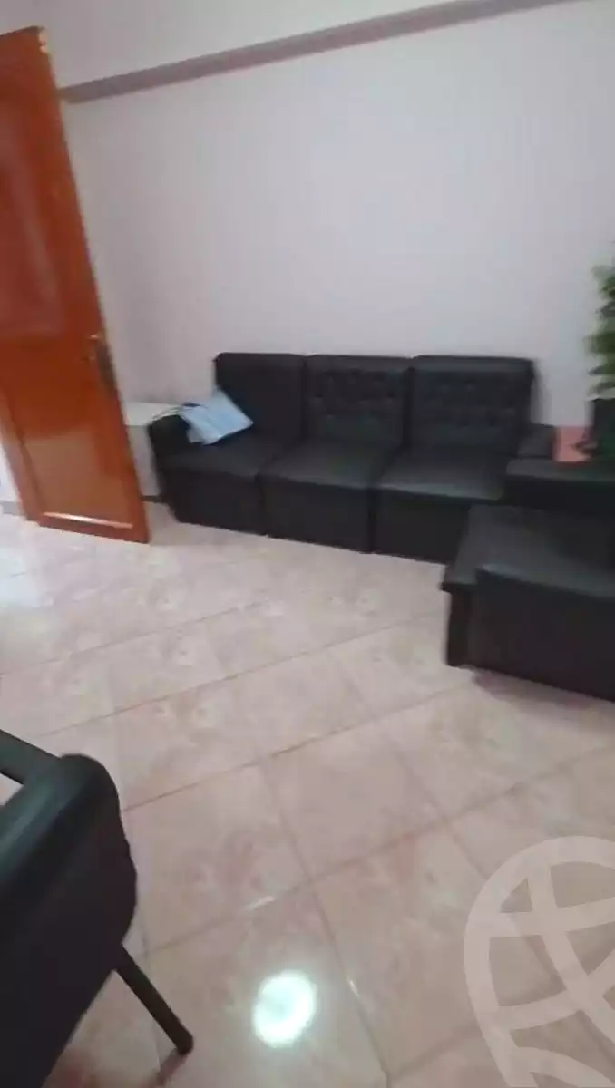 https://aqarmap.com.eg/ar/listing/7231098-for-sale-cairo-el-zaytun-hlmy-lzytwn-ibn-el-hakam-sq