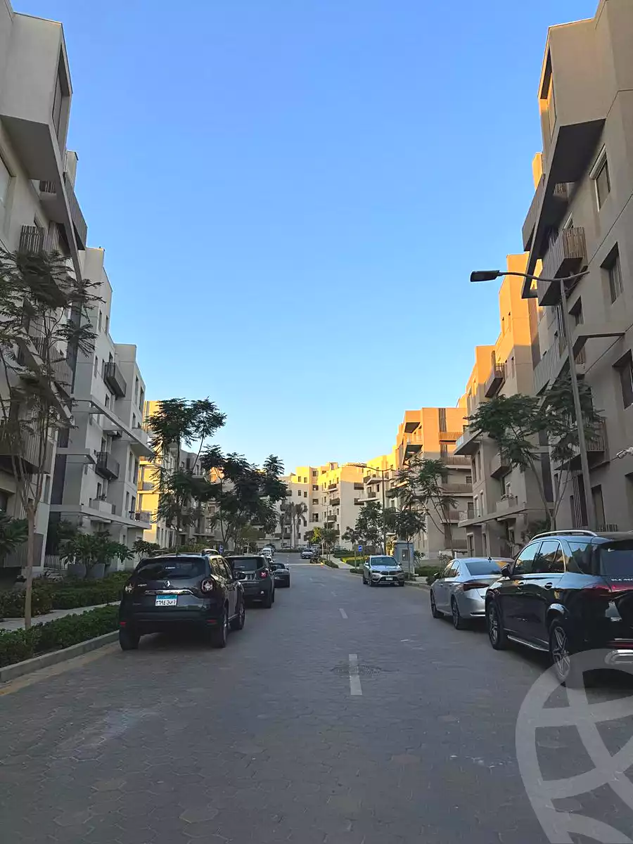 https://aqarmap.com.eg/en/listing/7233402-for-sale-cairo-new-heliopolis-compounds-sodic-east-azailya